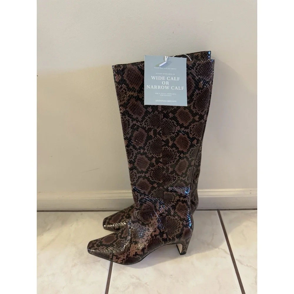 NWOB Antonio Melani Brown Python Snake Print Patent Leather‎ Boots Zip Sz 8M